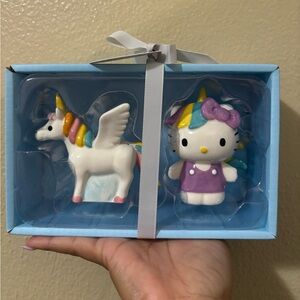 New Sanrio Hello Kitty Salt & Pepper Set